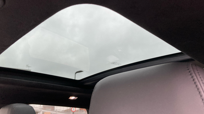 Land Rover Range Rover Evoque 1.5 P300e Autobiography 5dr Auto Hatchback